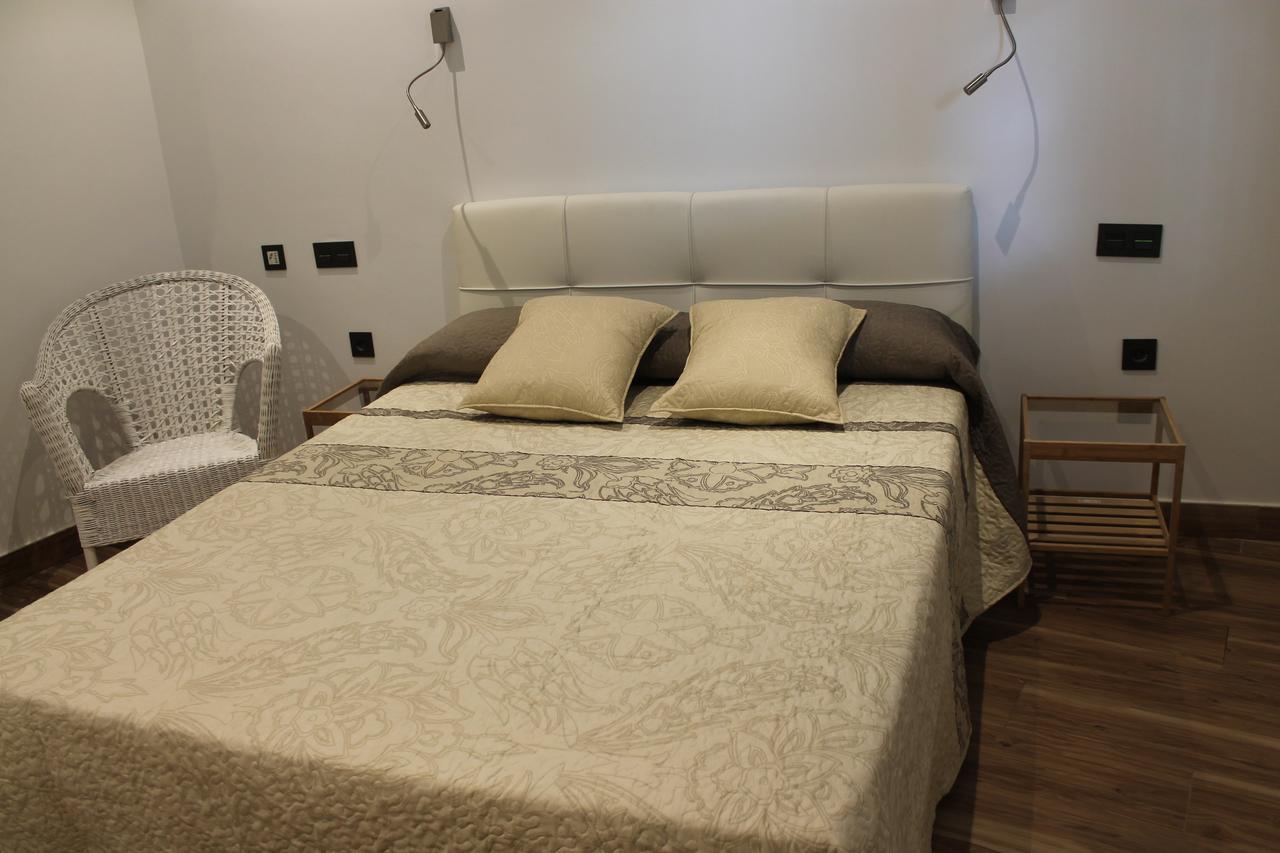 Apartamentos Turisticos Vistademar Luarca Exterior foto