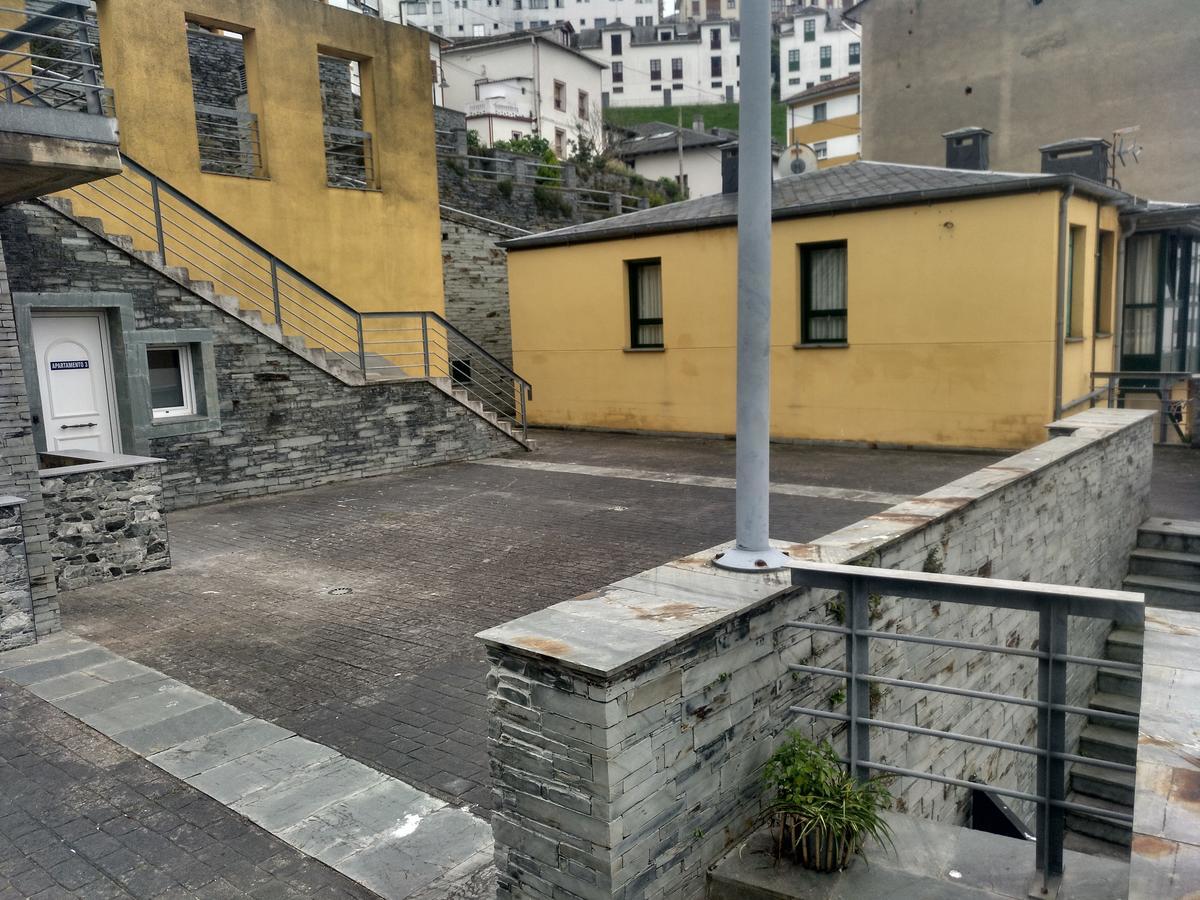 Apartamentos Turisticos Vistademar Luarca Exterior foto